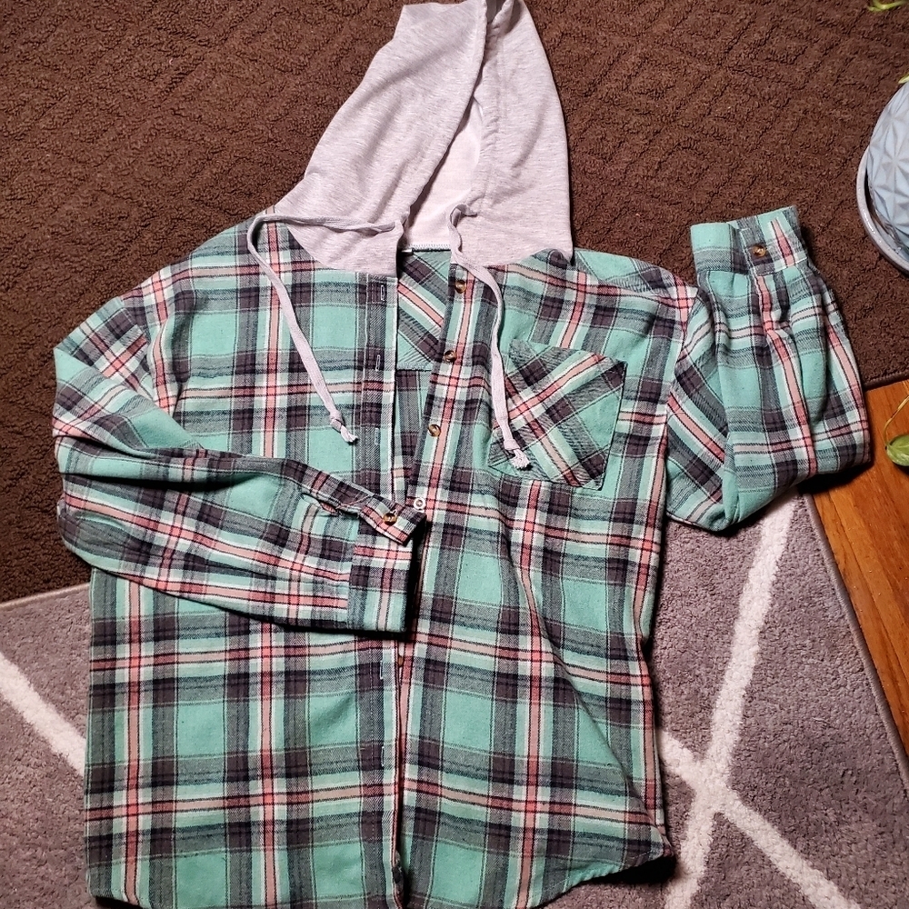 Hooded flannel shirt large. Beautiful green, gray and pink plaid.